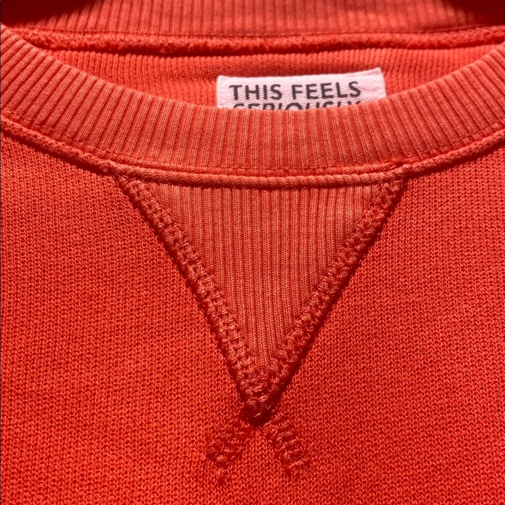 This Feels Seriously Lived-in By American Eagles Sweater Crew Neck - S - Picture 3 of 6